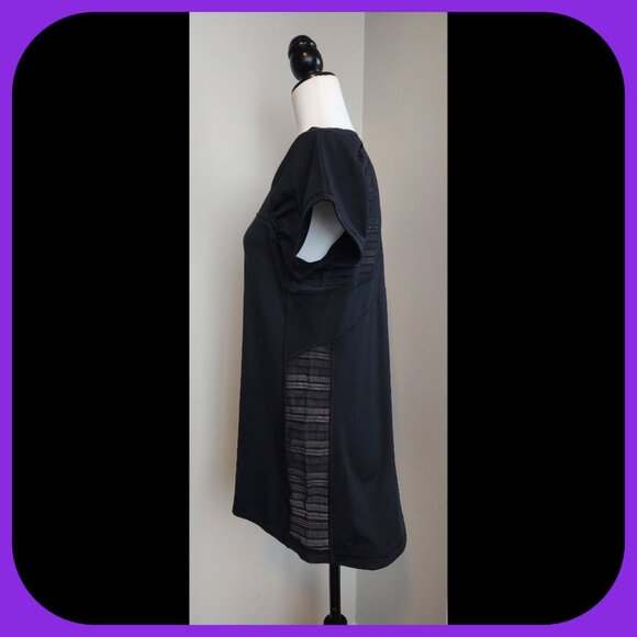 ROXY || Women’s Workout Top - Picture 2 of 6